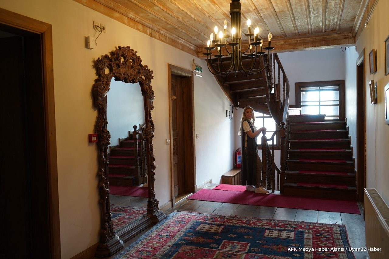 115 Yıllık Osmanlı Konağı Turizme Kazandırıldı, Fransız Turistlerden Tam Not Aldı