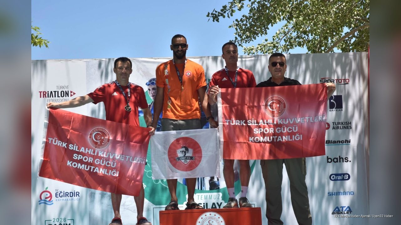 25. Eğirdir Triatlonu Sona Erdi: 500 Sporcu Yarıştı