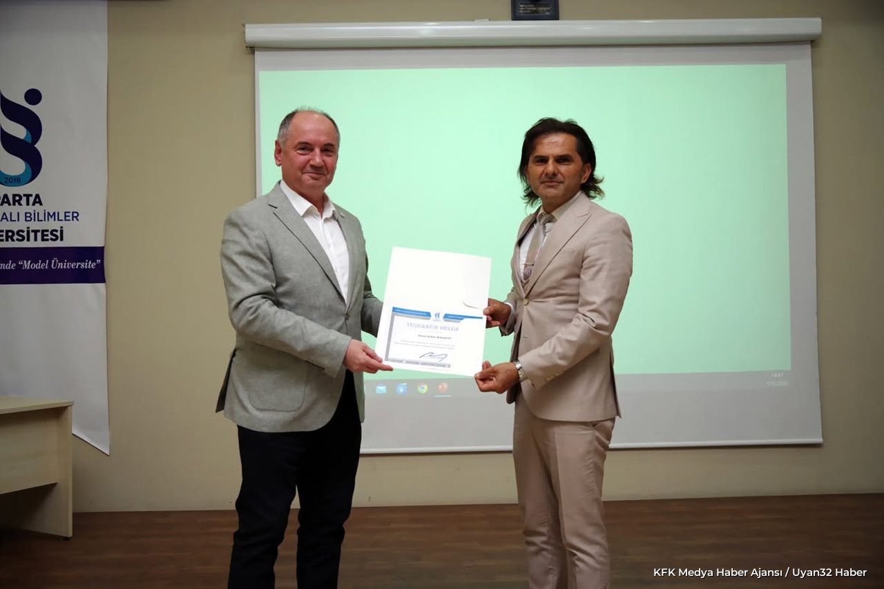 Erkan Kalafat ISUBÜ'de Öğrencilerle Buluştu