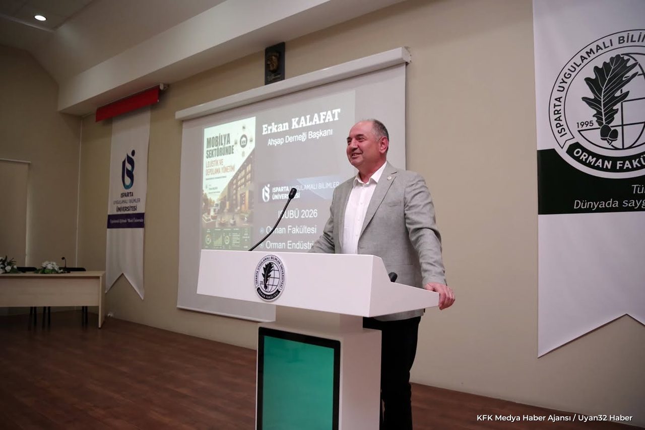 Erkan Kalafat ISUBÜ'de Öğrencilerle Buluştu - Detay 4