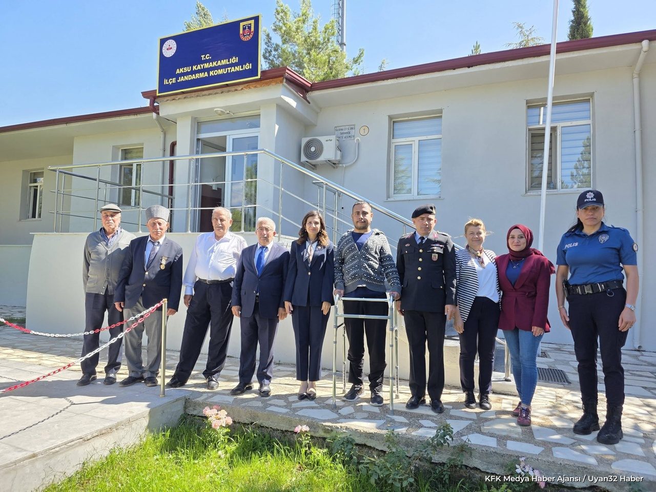 Aksu'da Gaziler Günü Töreni: Kaymakam Ayık Gazilerle Buluştu