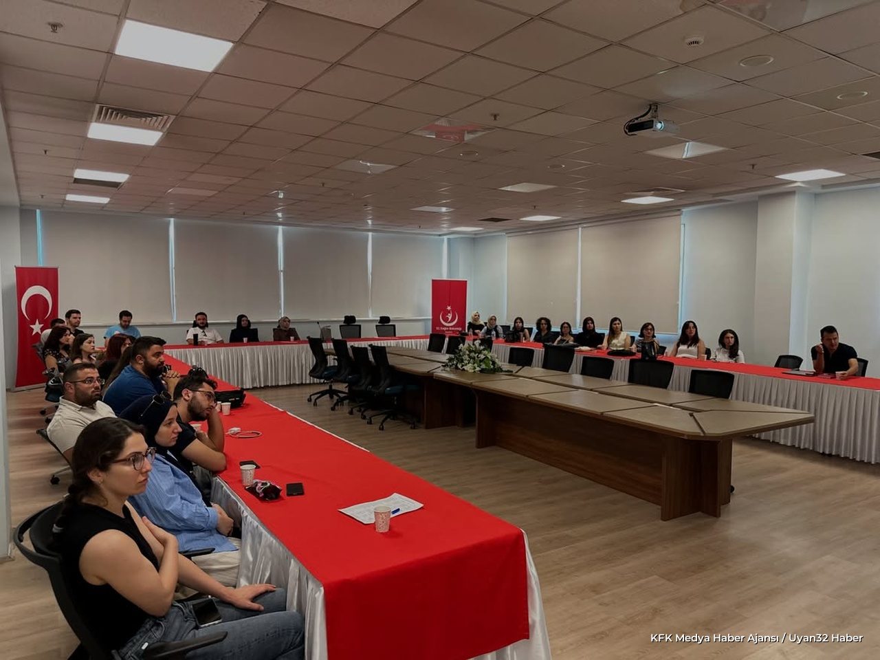 Anne Sütü İçin Sağlık Çalışanlarına Özel Eğitim