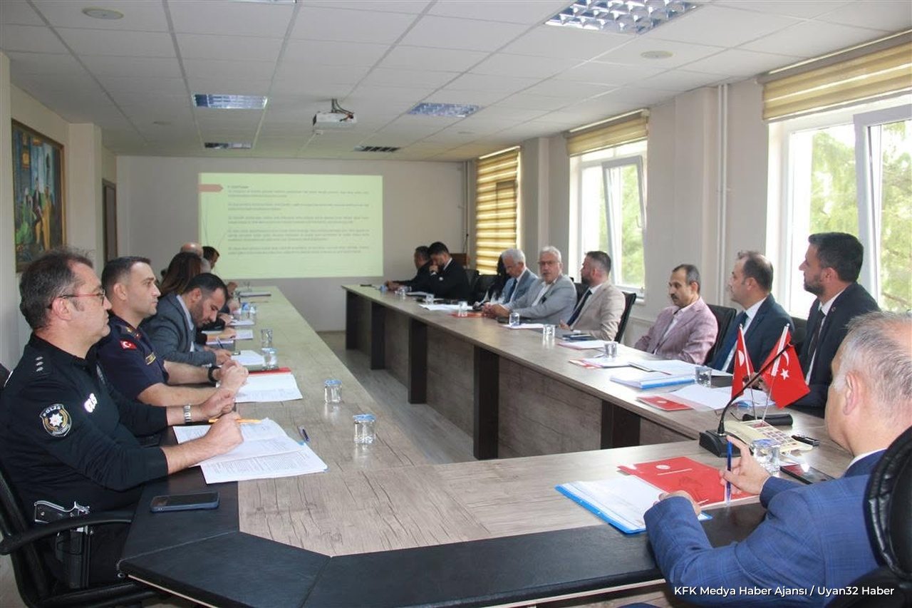Atabey'de Okul Güvenliği Toplantısı Gerçekleştirildi