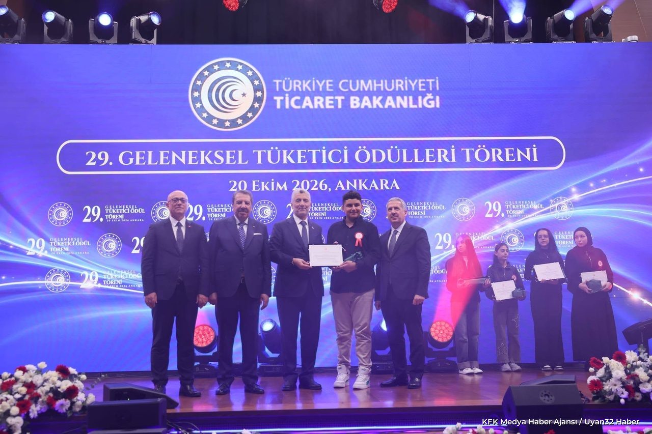 Ayaz Aşçı Türkiye İkincisi Oldu! Ödülü Bakanın Elinden Aldı - Detay 6
