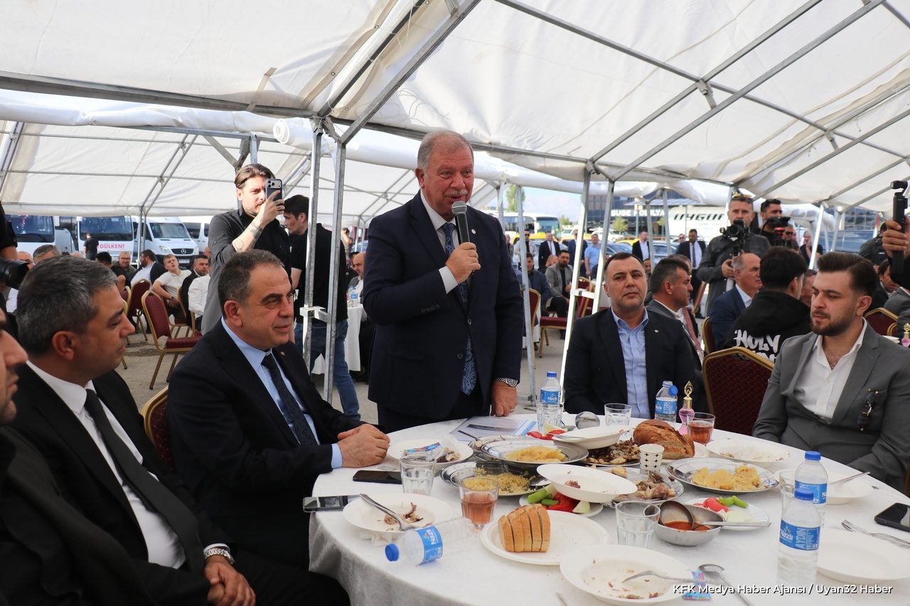 Bakan Uraloğlu Isparta’da Sektör Temsilcileriyle Buluştu