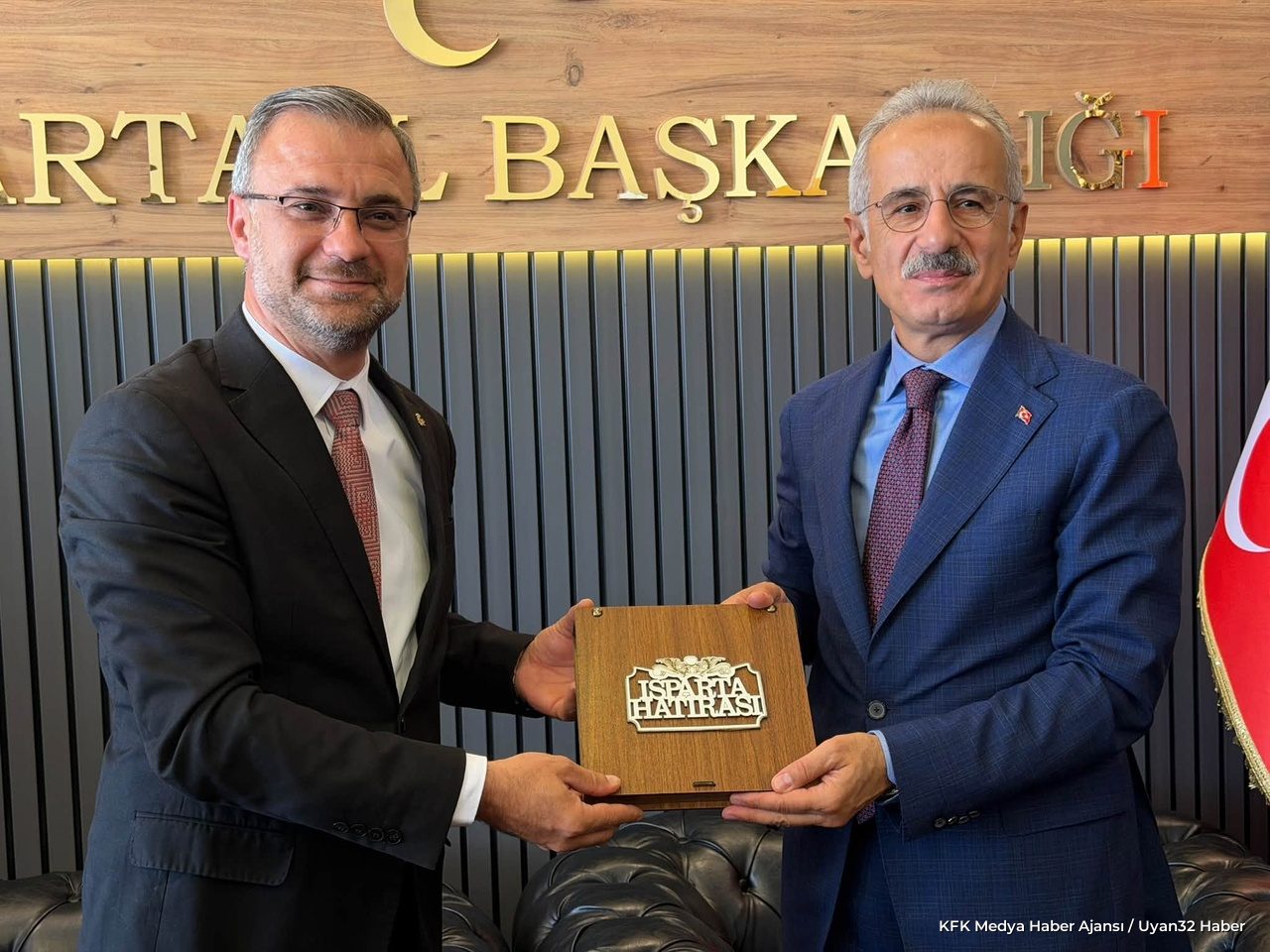 Bakan Uraloğlu’ndan MHP İl Başkanlığına Ziyaret - Detay 6
