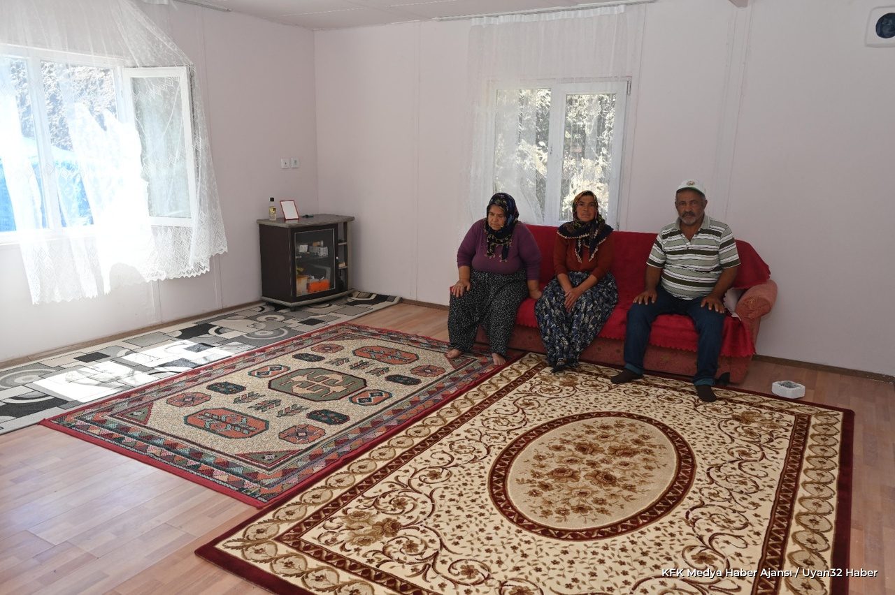 Başkan'dan Altınbaş Ailesine Ev Desteği