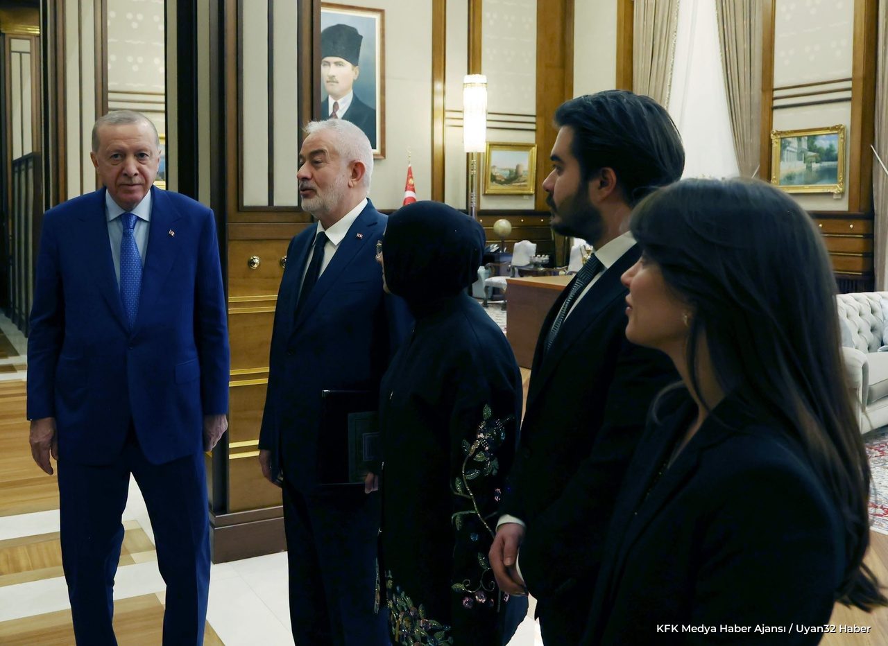 Başkan Başdeğirmen ve Ailesinden Cumhurbaşkanı Erdoğan'a Ziyaret - Detay 3