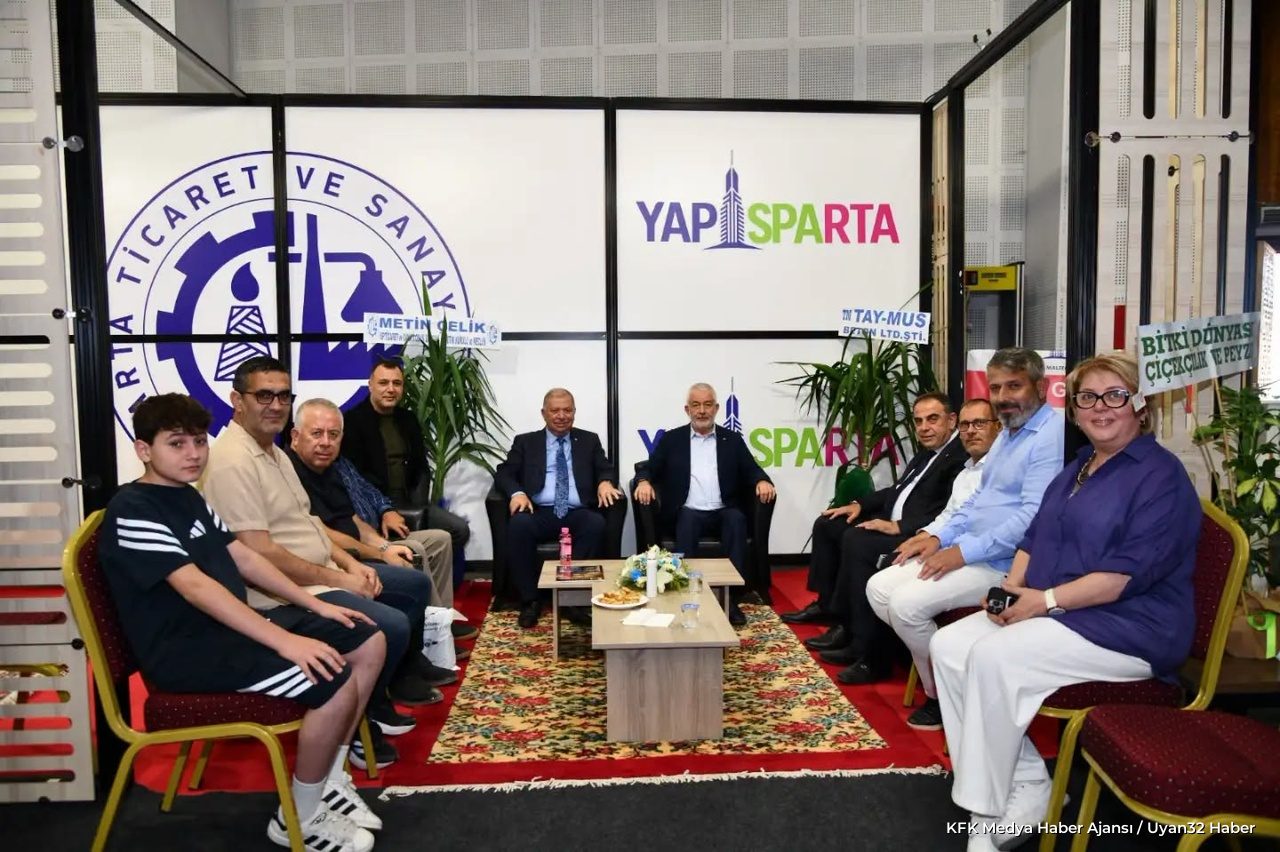 Başkan Başdeğirmen YAPISPARTA Fuarı