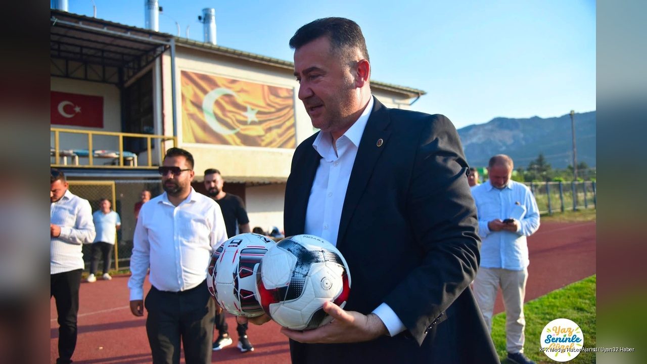 Başkan Mustafa Özer'den Genç Sporculara Destek