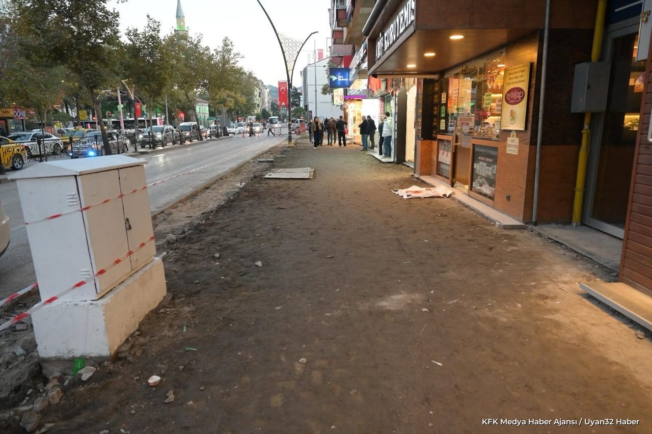 Cumhuriyet Caddesi’nde Büyük Değişim Başladı! Başdeğirmen Çalışmaları İnceledi - Detay 6