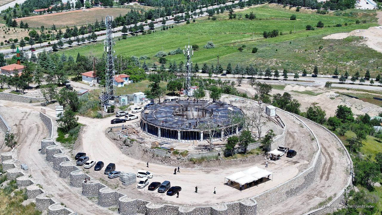 Çünür Tepesi