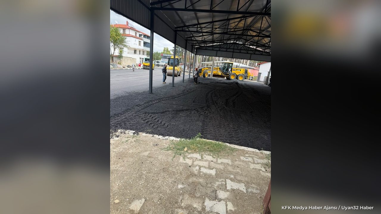 Deregümü Köyü'nde Asfaltlama Çalışması Tamamlandı - Detay 4