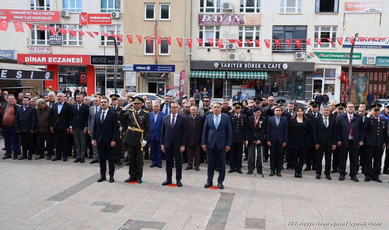 Dinar’da Cumhuriyet Bayramı Kutlamaları Başladı - Detay 2