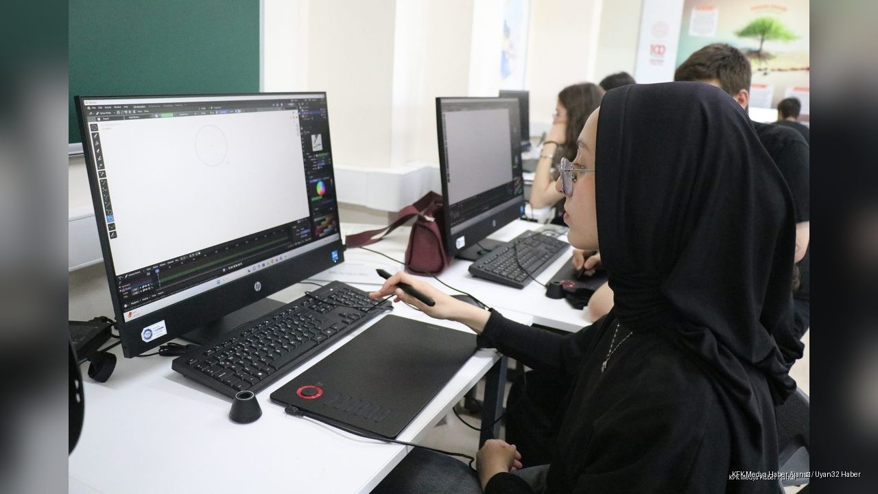 Dört Lise Tek Hedef; Eğirdir Gölü Kurumasın