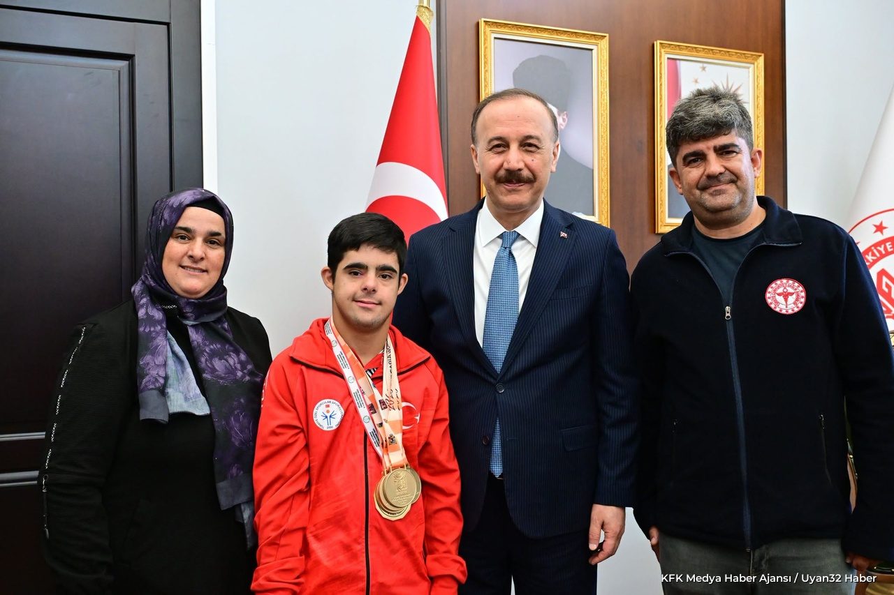 Down Sendromu Dünya Şampiyonu Adem Baş'a Vali Erin'den Tebrik - Detay 4
