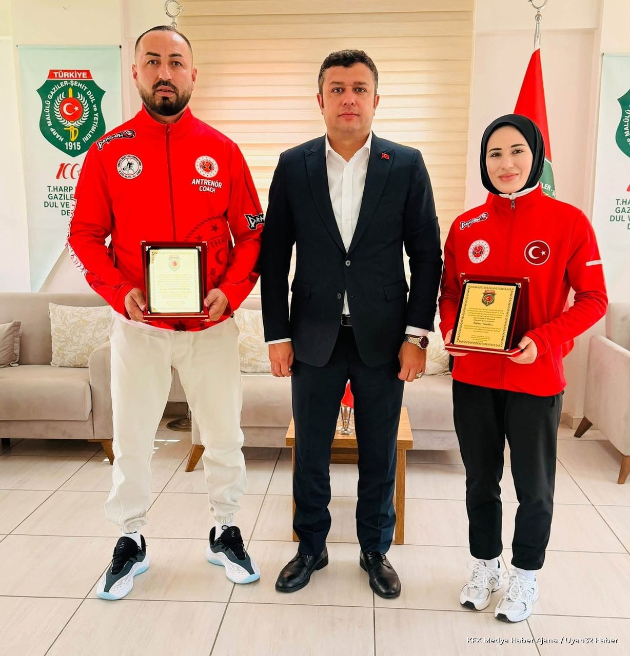 Şampiyon Yürekli Isparta'da