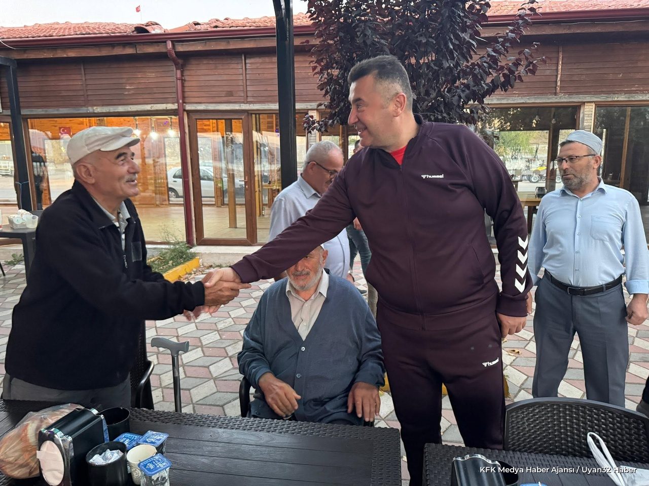 Eğirdir Belediye Başkanı Mustafa Özer Vatandaşlarla Buluştu