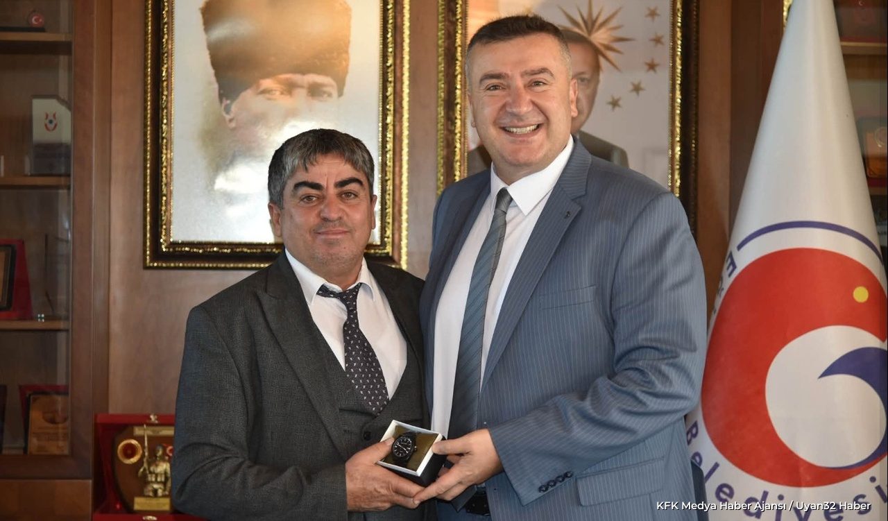 Eğirdir Belediye Başkanı Özer Muhtarlarla Bir Araya Geldi - Detay 3