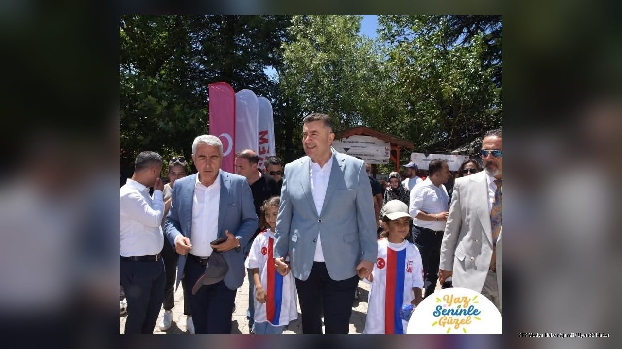 Eğirdir Bilim Şenliği Çocuklardan Yoğun İlgi Gördü