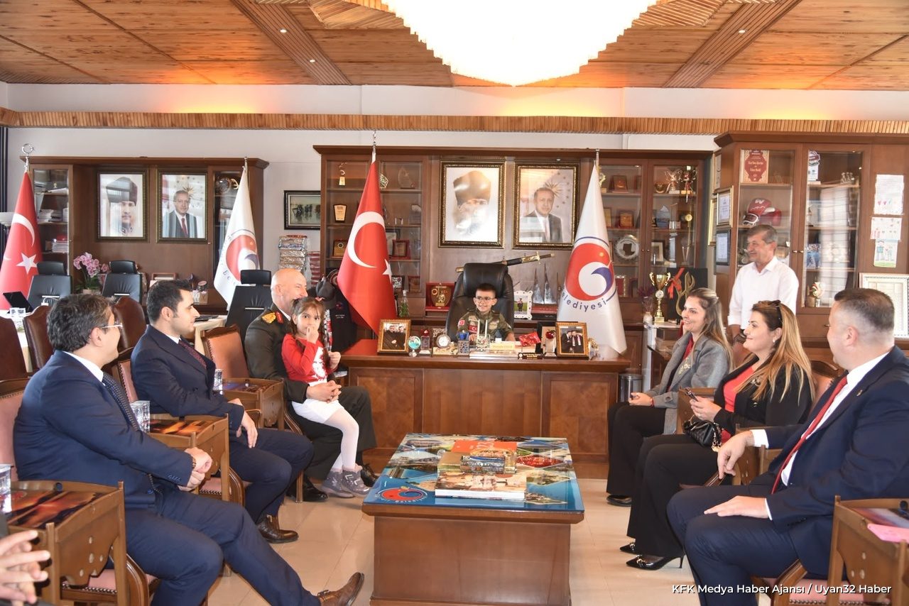 Eğirdir'de Başkan Özer'den Şehit Ailesine Büyük Vefa