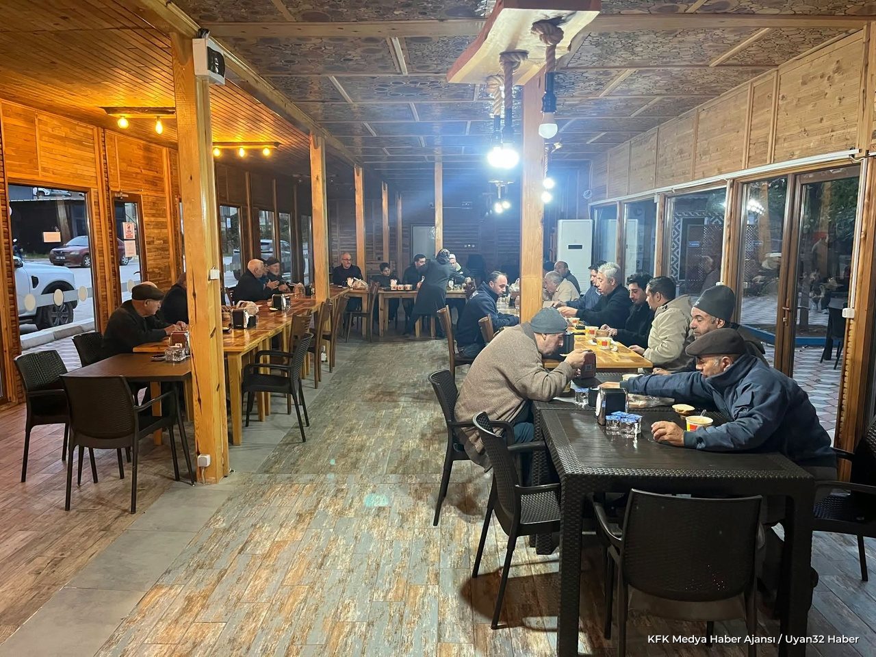 Eğirdir'de Cuma Çorbası İkramı - Detay 4