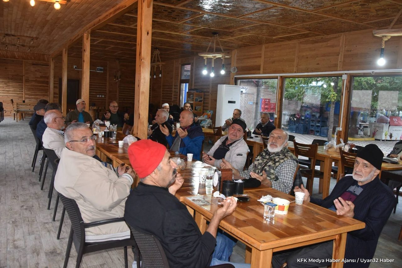 Eğirdir'de Çorba İkramı