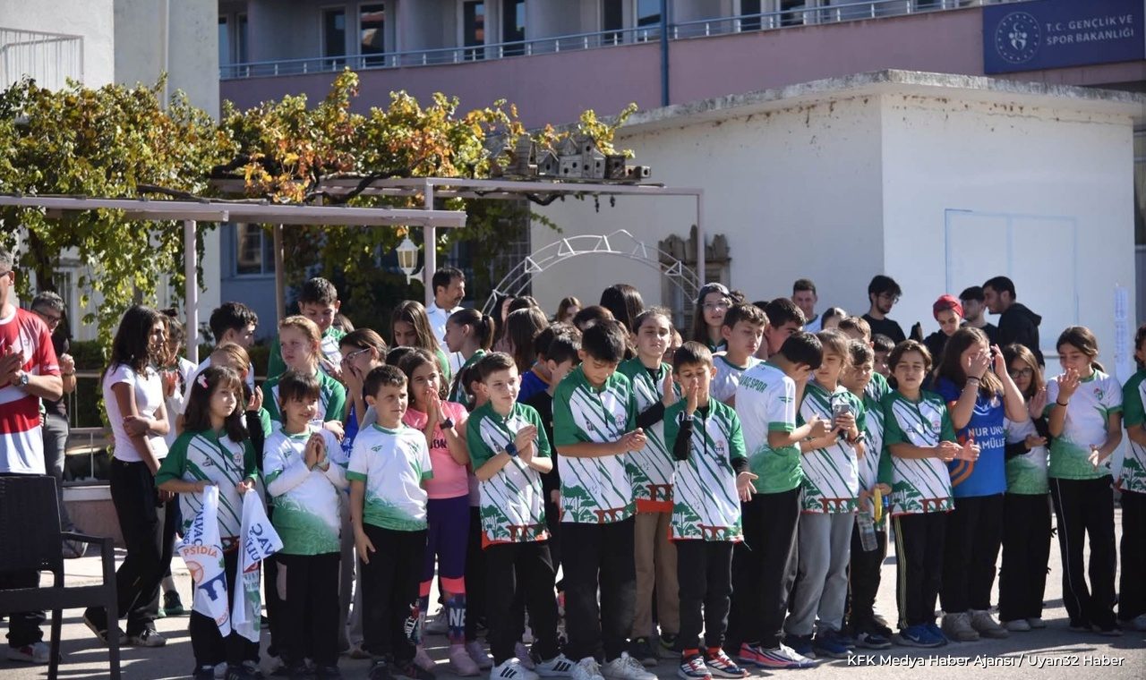 Eğirdir'de Cumhuriyet Coşkusuyla Oryantiring Yarışmaları - Detay 5