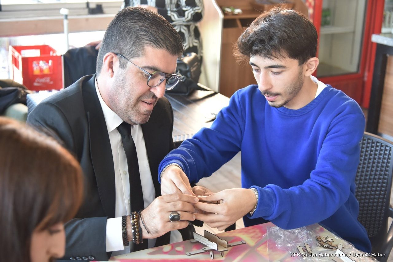 Eğirdir'de Öğrenciler İçin STEM Etkinliği Düzenlendi