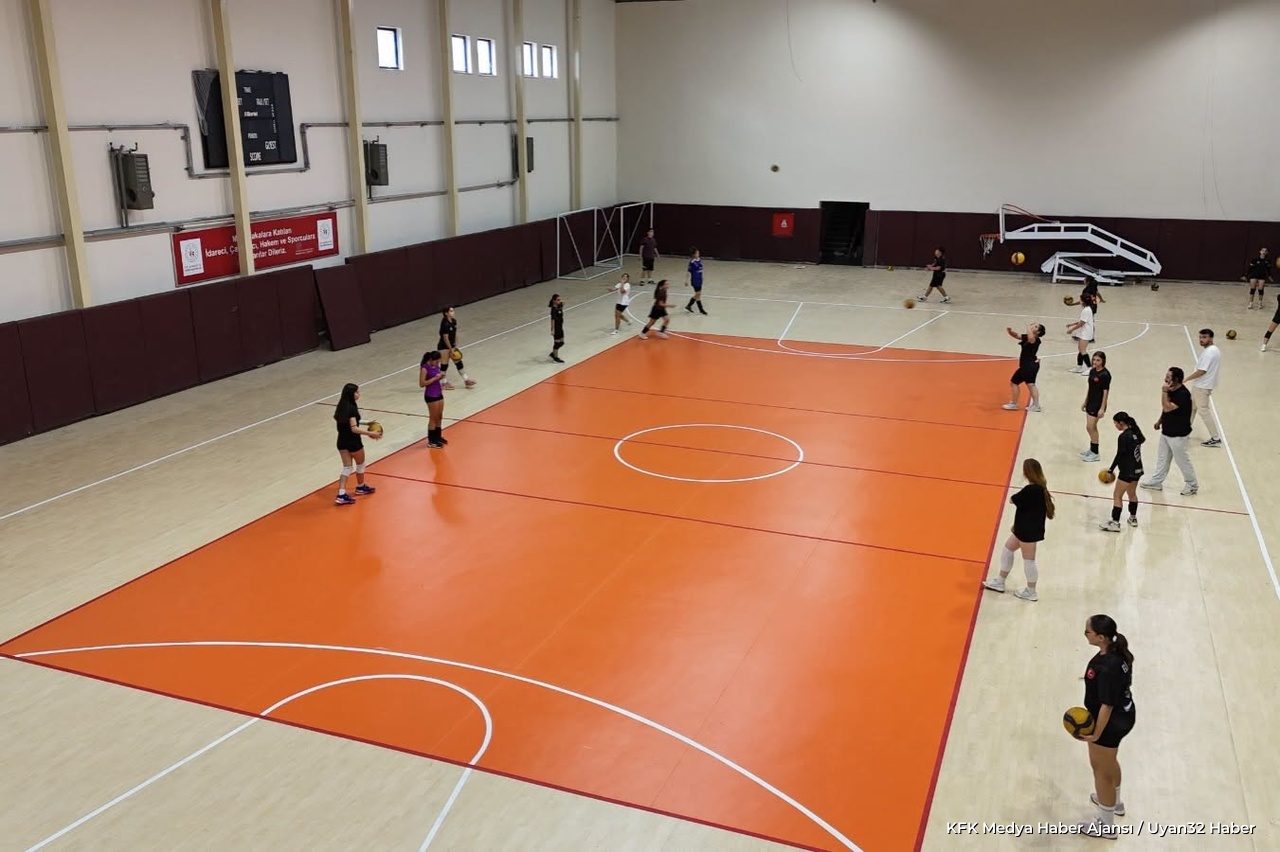 Eğirdir Kapalı Spor Salonu