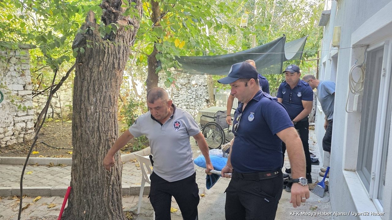 Eğirdir'de Zabıtadan Örnek Destek: Sedyeyle Hastaneye Taşındı - Detay 6