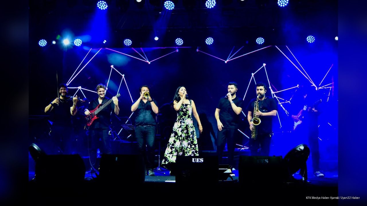 Eğirdir Festivali Zara Konseriyle Sona Erdi: Coşku Dolu Final