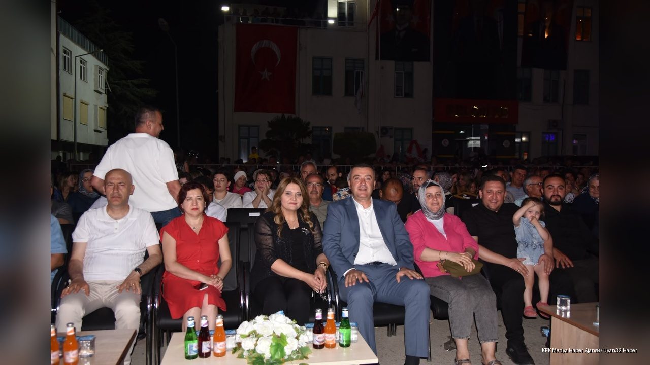 Eğirdir Festivali Zara Konseriyle Sona Erdi: Coşku Dolu Final