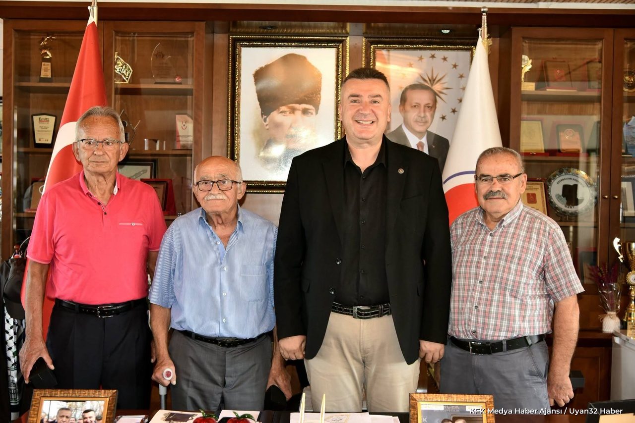 Eğirdir Gaziler Derneği'nden Belediye Başkanı Mustafa Özer'e Ziyaret - Detay 7