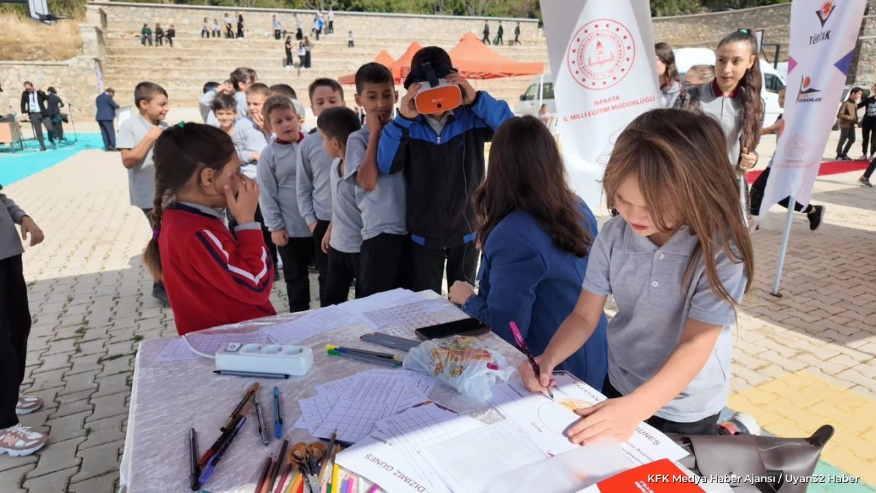 Eğirdir Gökçehüyük Köyü'nde Bilim Şenliği Düzenlendi - Detay 6