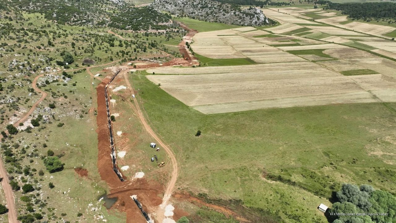 Eğirdir Gölü'ne Su Aktarılıyor