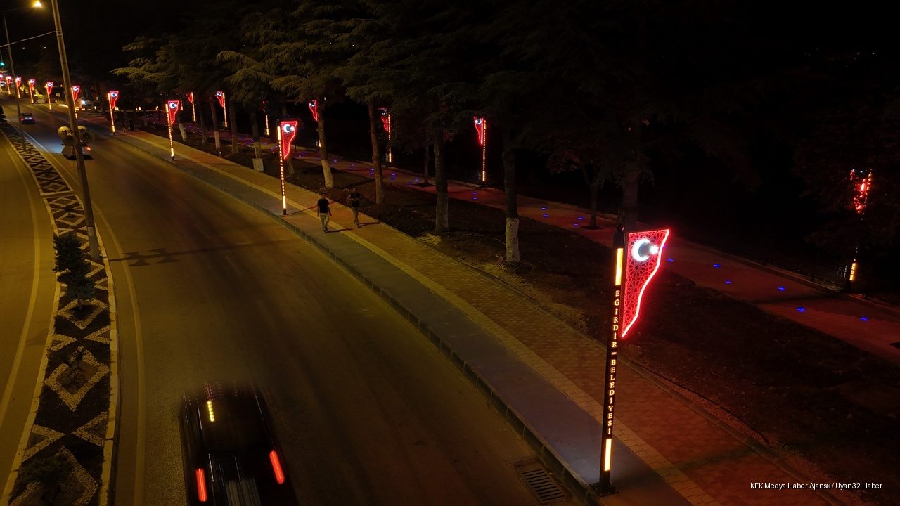 Eğirdir'in Sahili Yenilendi