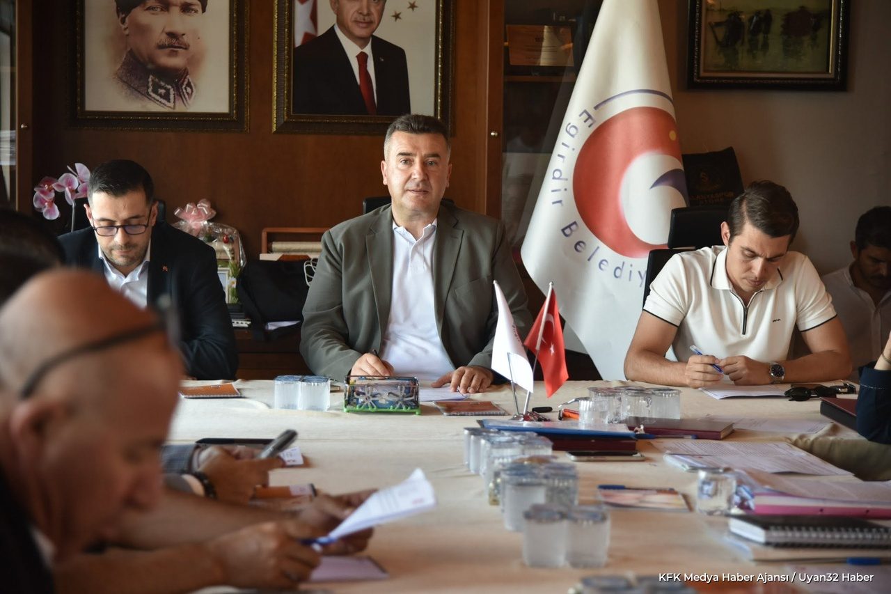 Eğirdir Meclisinde Oybirliği Sağlandı