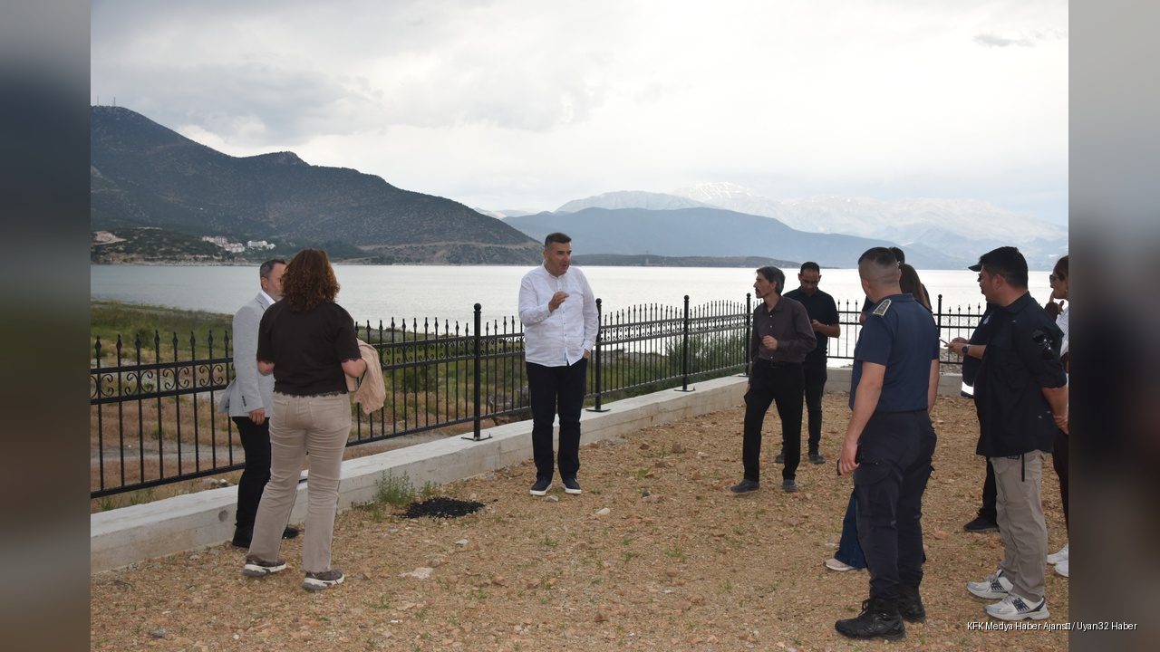 Eğirdir Sahilinde Yenileme Çalışmaları