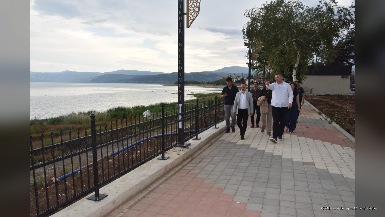 Eğirdir Sahilinde Yenileme Çalışmaları