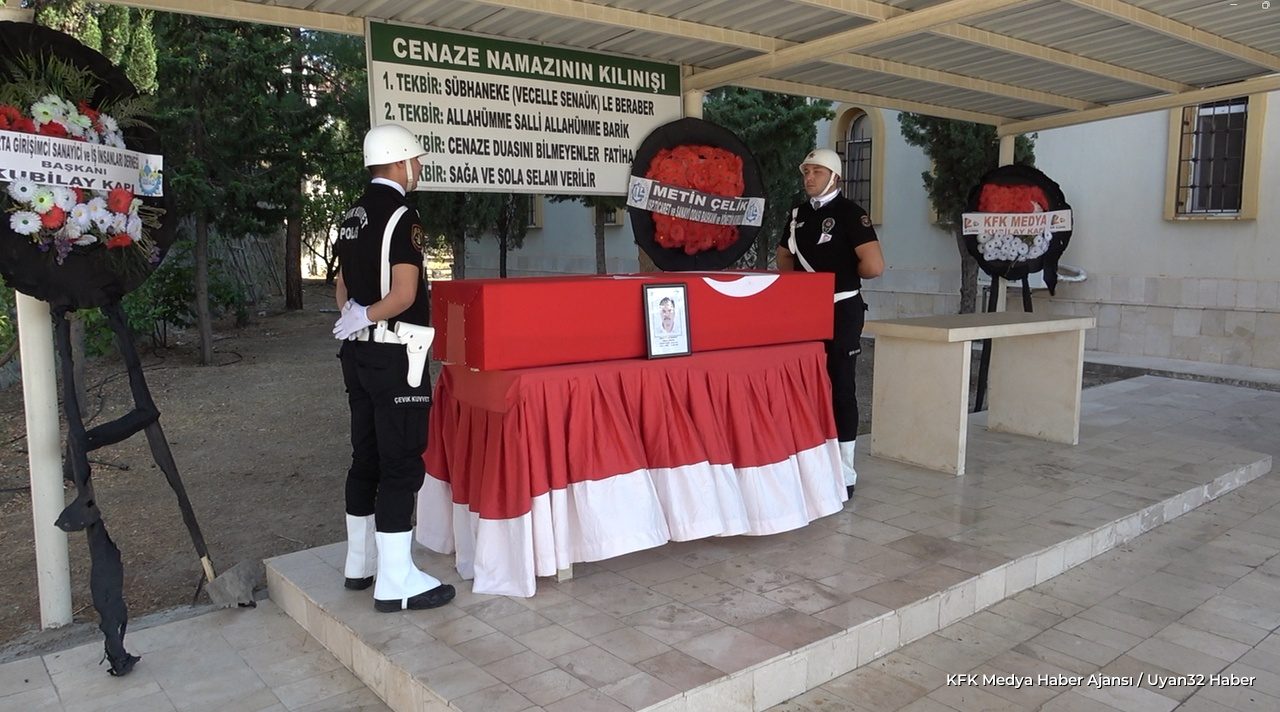 Emekli Polis Memuru Son Yolculuğuna Uğurlandı