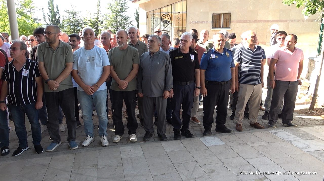 Emekli Polis Memuru Son Yolculuğuna Uğurlandı