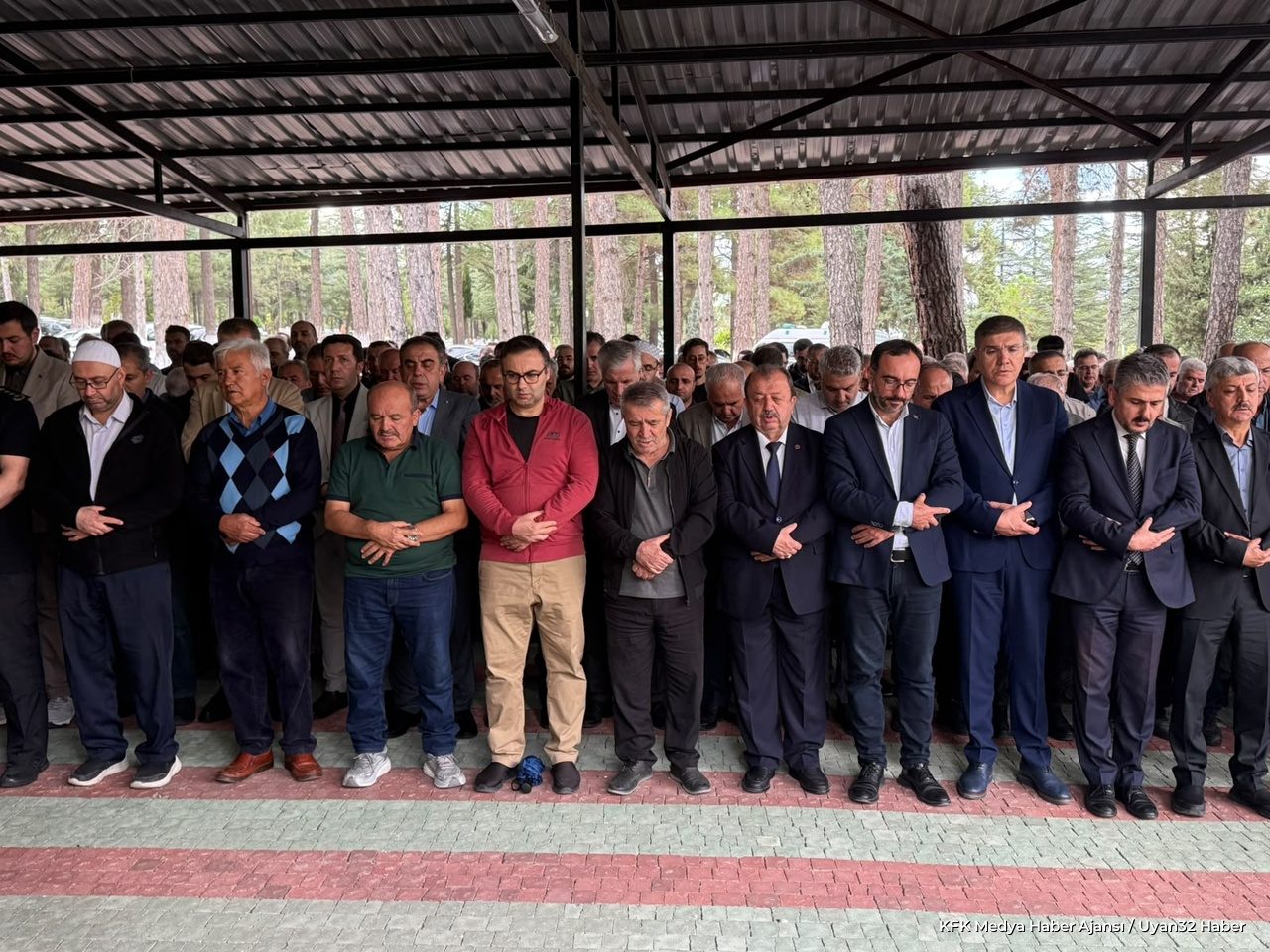 Furkan Cem Er’in Anneannesi Son Yolculuğuna Uğurlandı - Detay 10