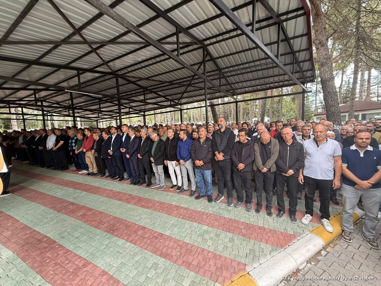 Furkan Cem Er’in Anneannesi Son Yolculuğuna Uğurlandı - Detay 4