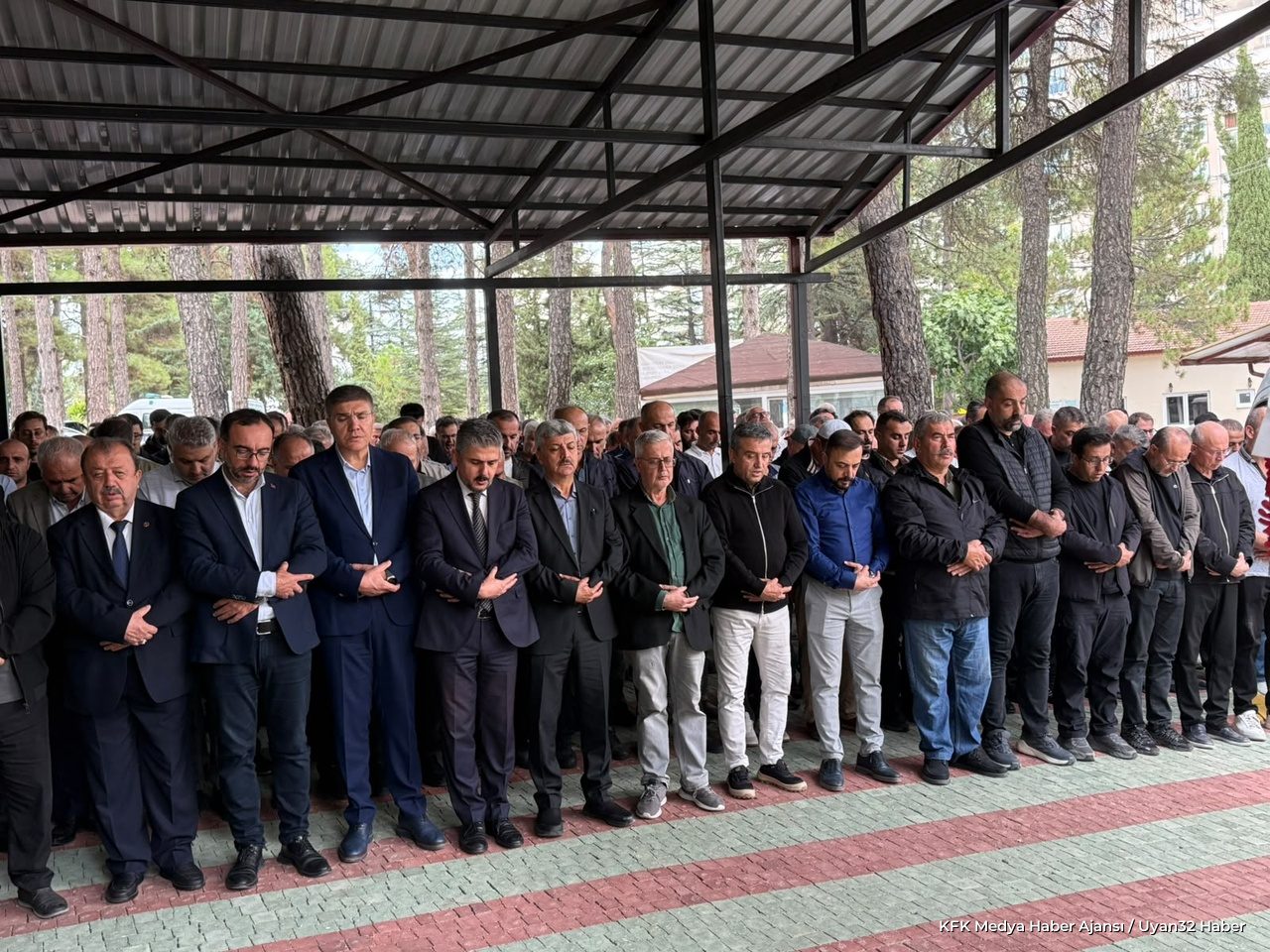 Furkan Cem Er’in Anneannesi Son Yolculuğuna Uğurlandı - Detay 7