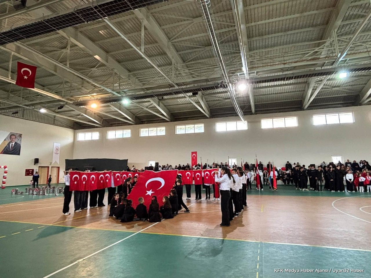 Cumhuriyet Bayramı Gelendost'ta Coşkuyla Kutlandı - Detay 2