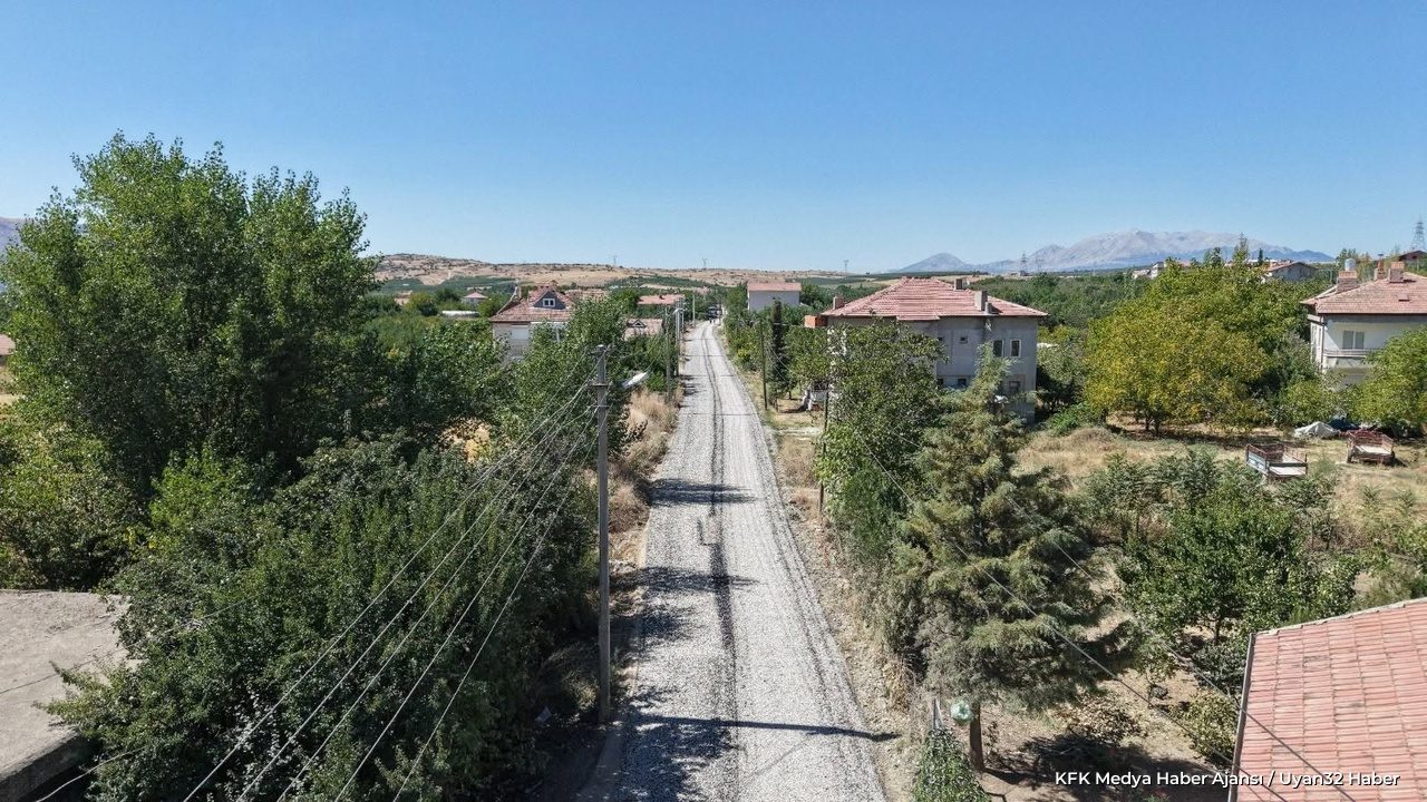Gelendost'ta Asfalt Yenileme Tamamlandı - Detay 2