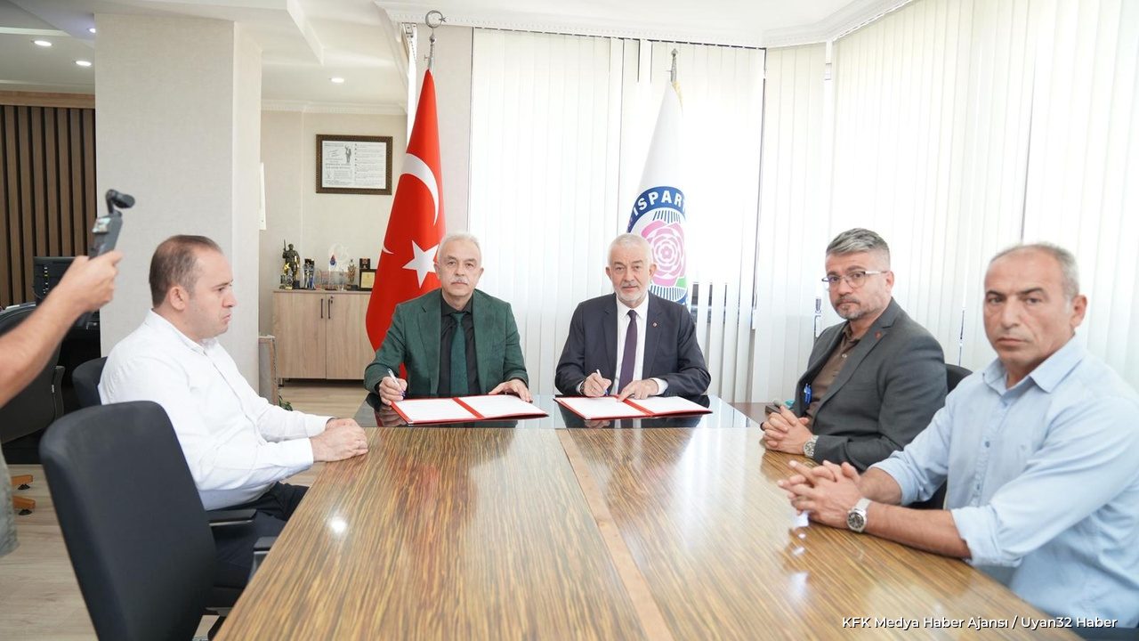 Gölcük Tabiat Parkı'nda Doğa Eğitim Merkezi İçin İmzalar Atıldı