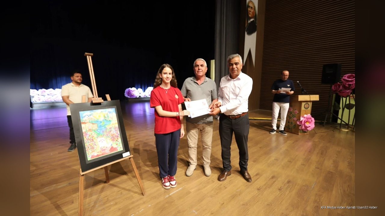 Gül Festivali Resim Yarışmasında Ödüller Sahiplerini Buldu
