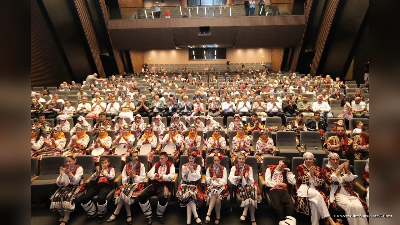 Gül Festivali Resim Yarışmasında Ödüller Sahiplerini Buldu